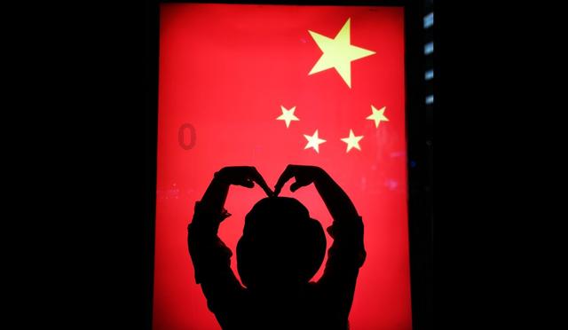小猫钓鱼游戏龙王版有船