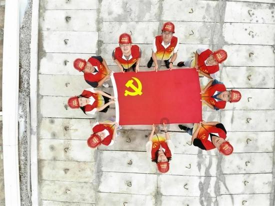 吉鹿力问答社区,快来发现更多那小龙虾可以喂黄瓜吗?的乐趣!
